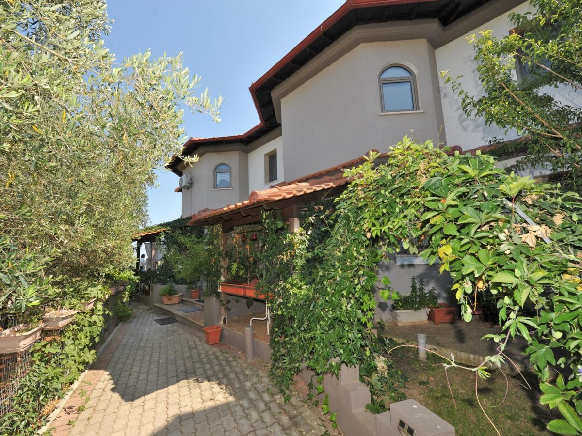 Alice Wonderland Home Nea Flogita Halkidiki Exterior foto