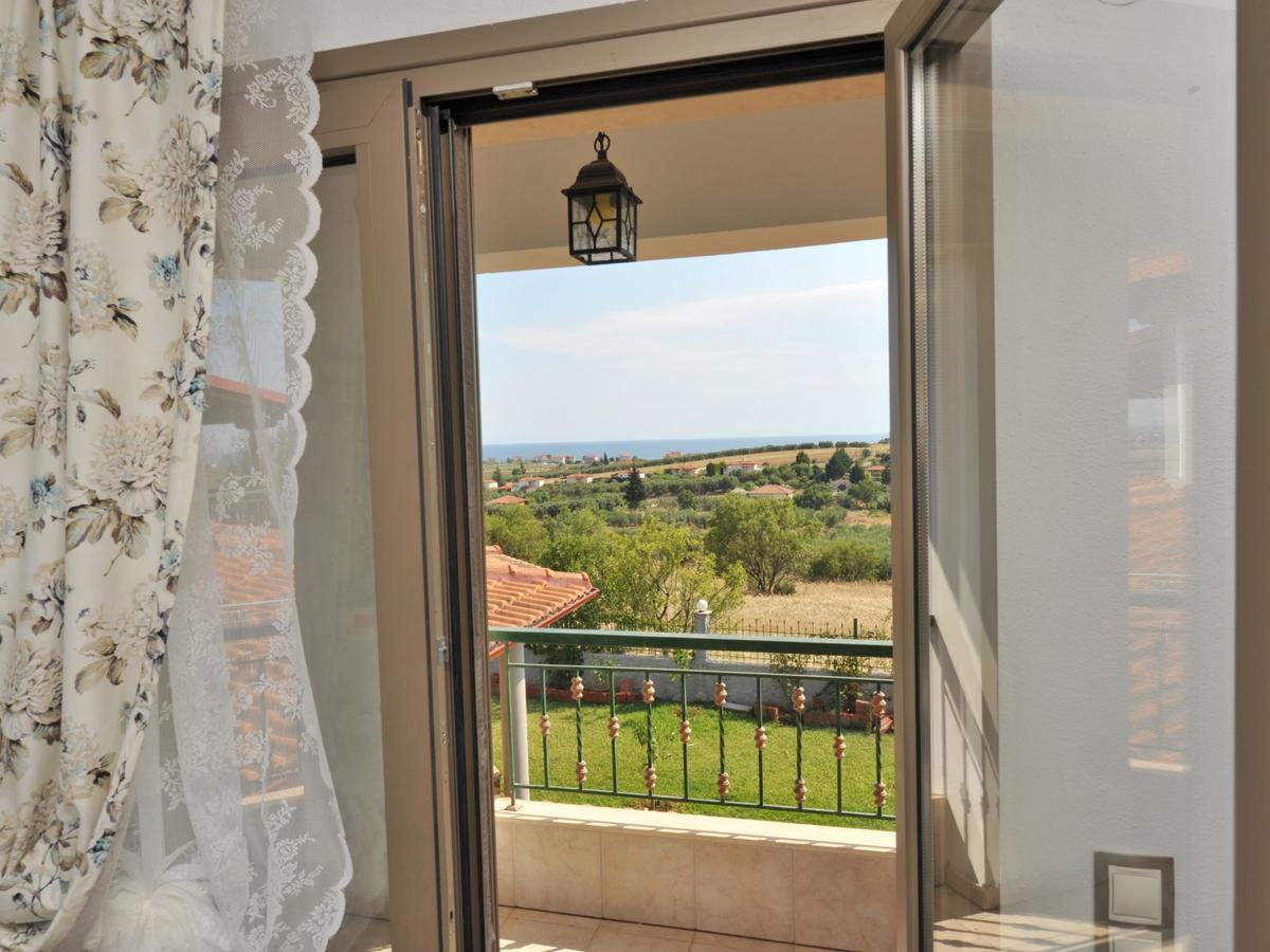Alice Wonderland Home Nea Flogita Halkidiki Exterior foto
